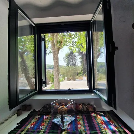 Sani, Traditional Aegean Style *